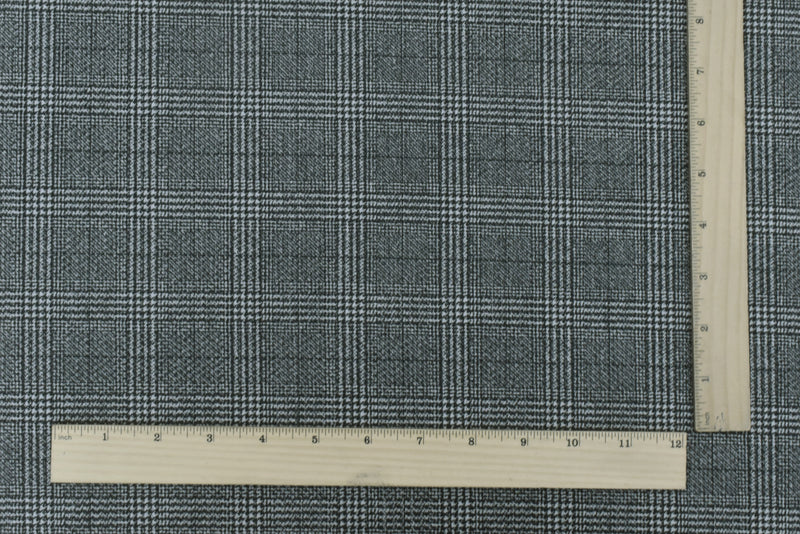 Off Black-White Plaid Printed Stretch Polyester Athletic Mesh Knit Fabric