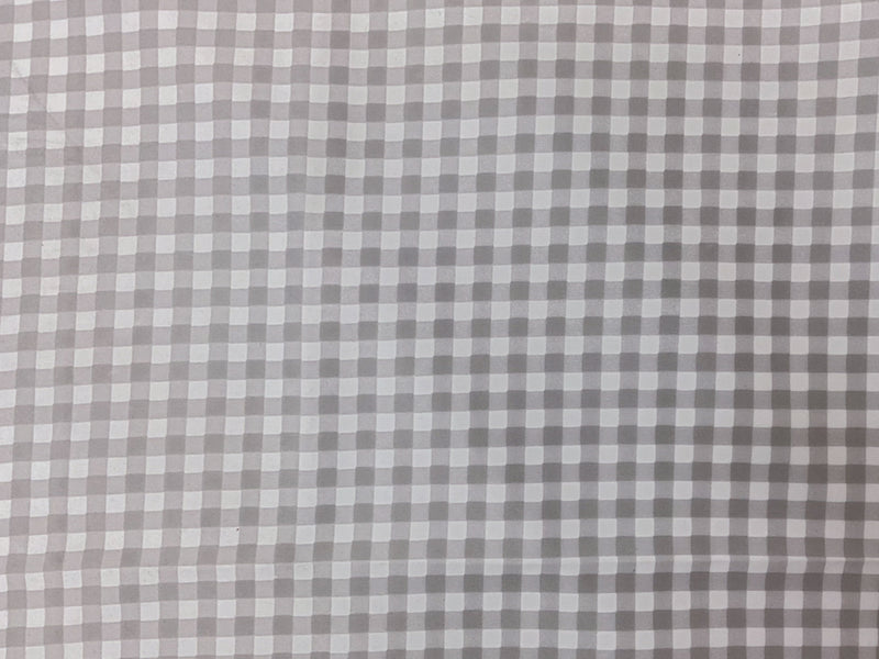Gray-White Gingham Water Repellent Board Short Woven Fabric